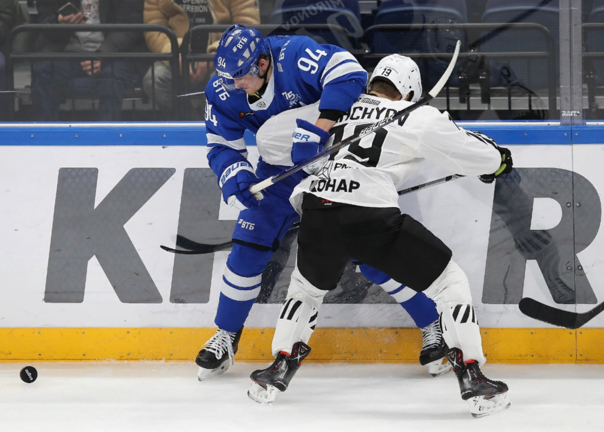 ХК Динамо - ХК Трактор