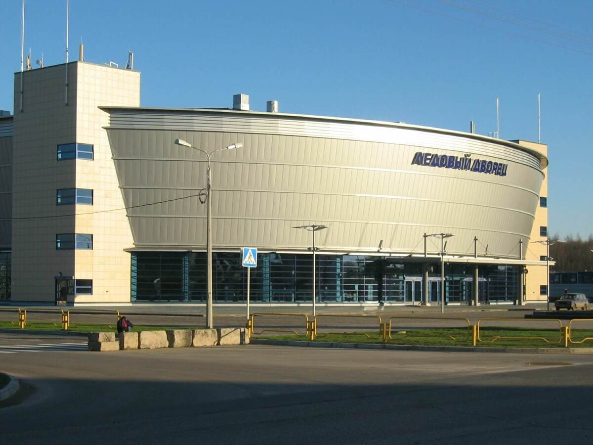 Ледовый дворец Череповец